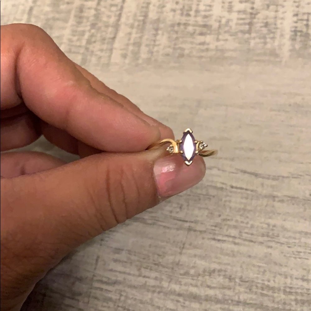 14K beautiful purple stone